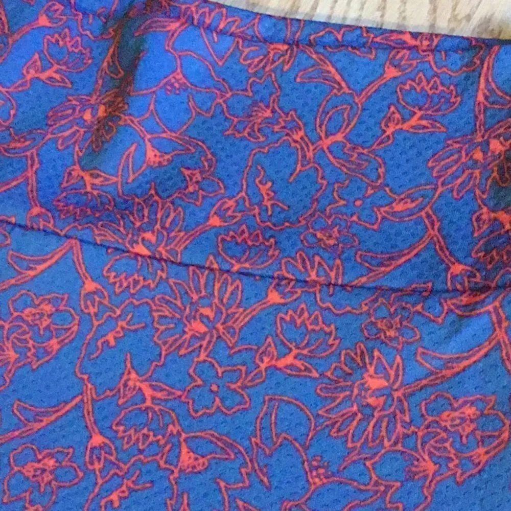 NWOT LULAROE CASSIE skirt in bluish gray & pink in size XL